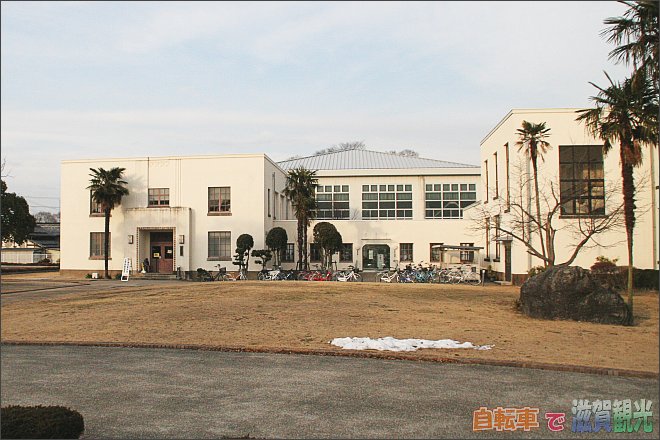 旧豊郷小学校の酬徳記念館