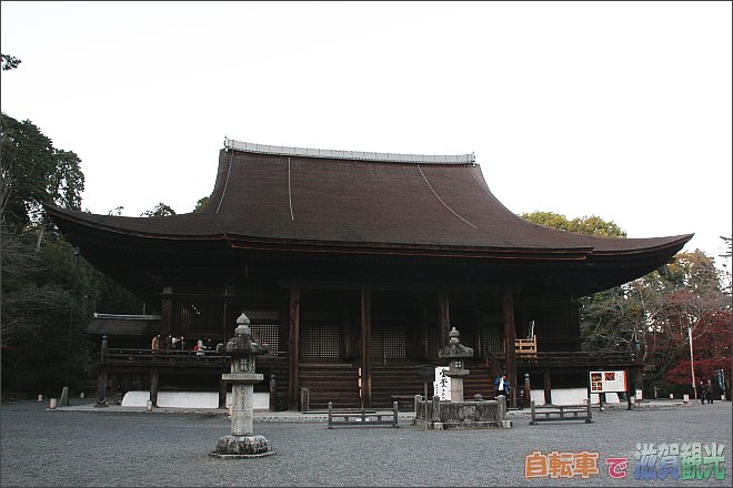 三井寺の国宝金堂